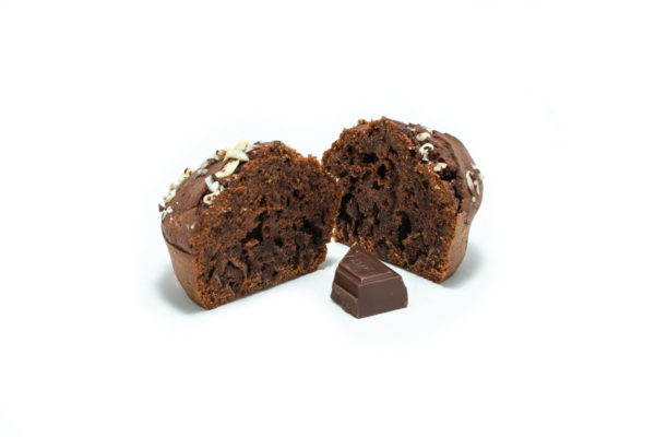 Rozkrojený čokoládový muffin