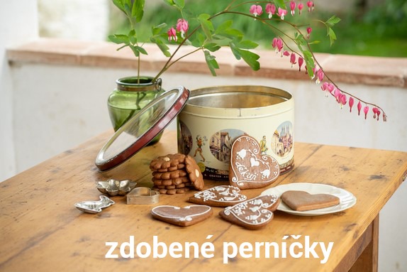 zdobené perníčky